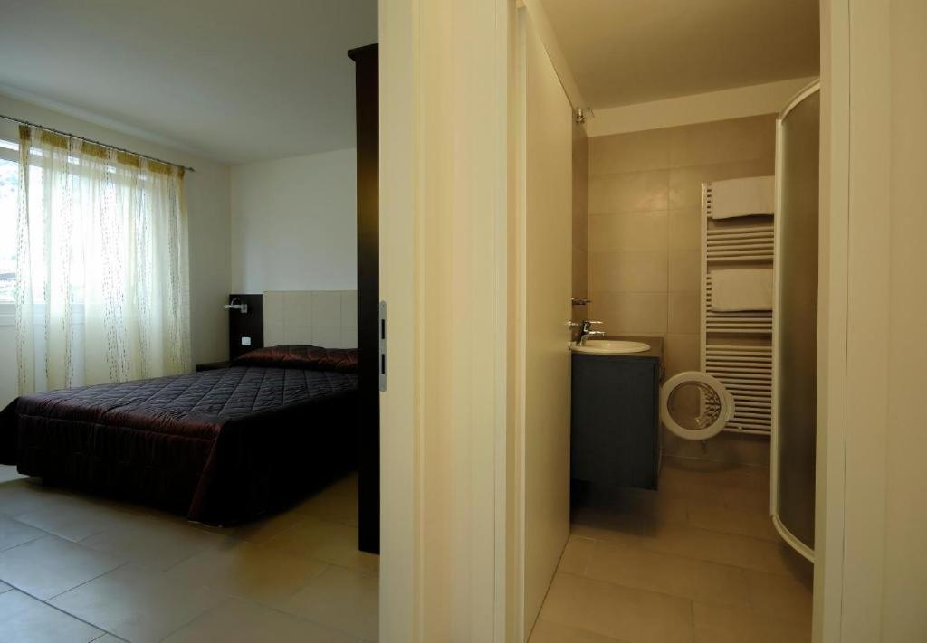 Casa Piccola Fewo Torbole Sul Garda Exterior foto