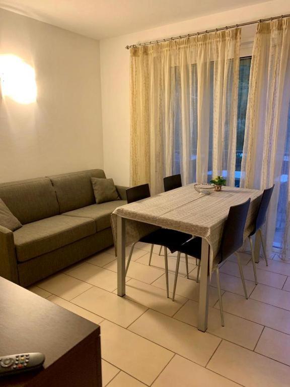 Casa Piccola Fewo Torbole Sul Garda Exterior foto
